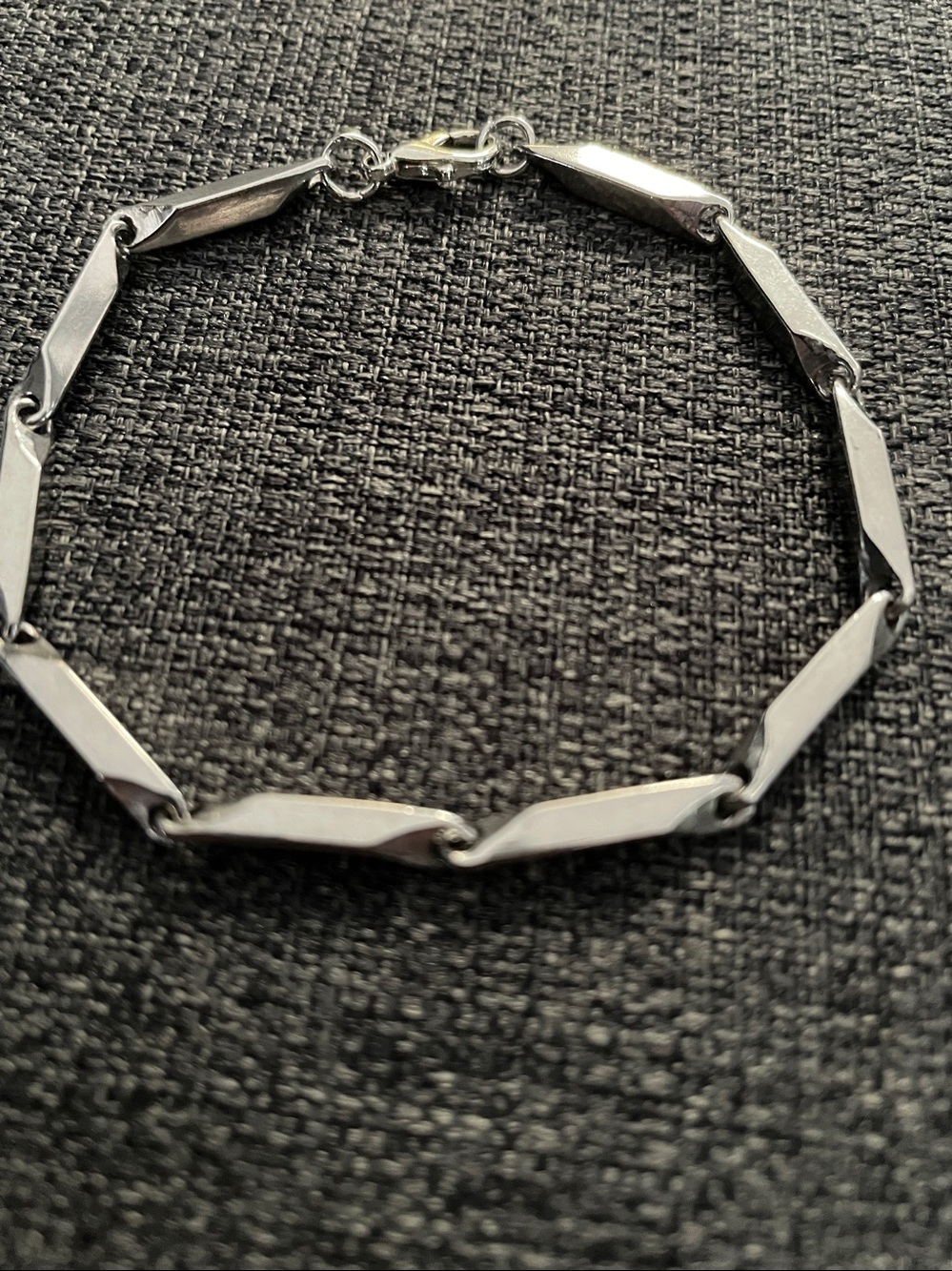 Sleek Silver Geometric Link Bracelet, New - Picture 3 of 8